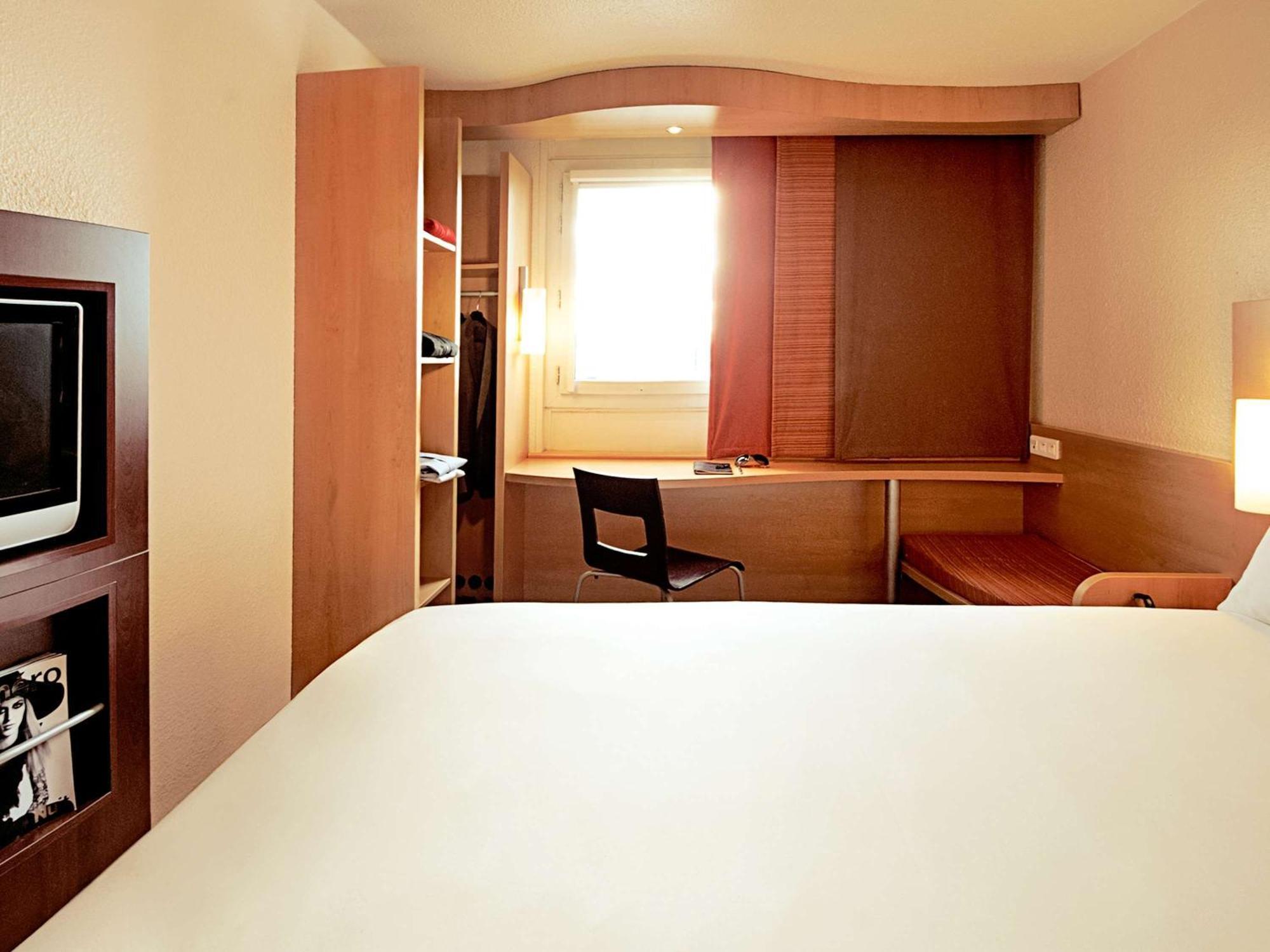 Ibis Hotel Alicante Exterior foto